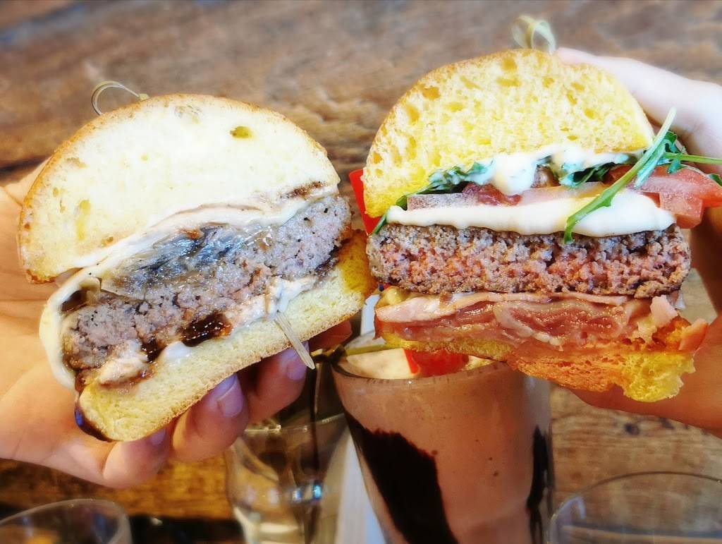 Notre-Boeuf-De-Grâce | restaurant | 3834 Boulevard de la Côte-Vertu, Saint-Laurent, QC H4R 1P8, Canada | 5143316933 OR +1 514-331-6933