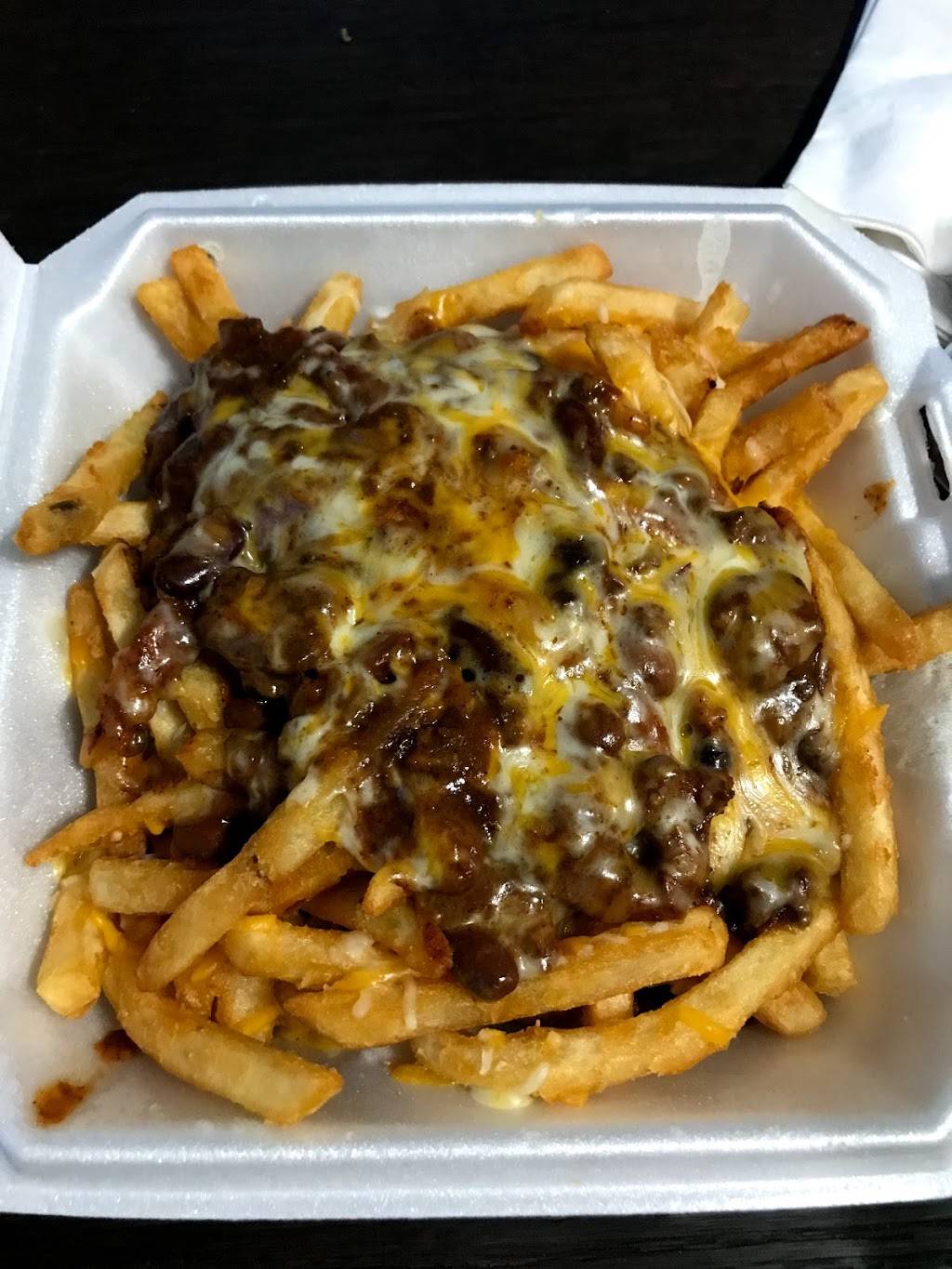 Zs Burgers | restaurant | 8307 Mukilteo Speedway, Mukilteo, WA 98275, USA | 4252903888 OR +1 425-290-3888