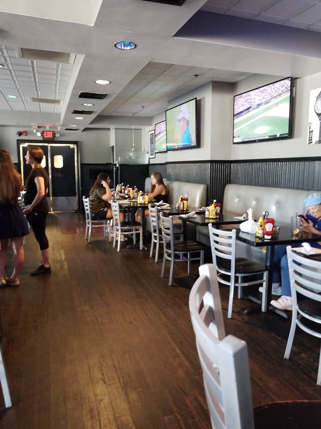 Southside Tavern Restaurant in Braintree | restaurant | 941 Washington St, Braintree, MA 02184, USA | 7818480511 OR +1 781-848-0511