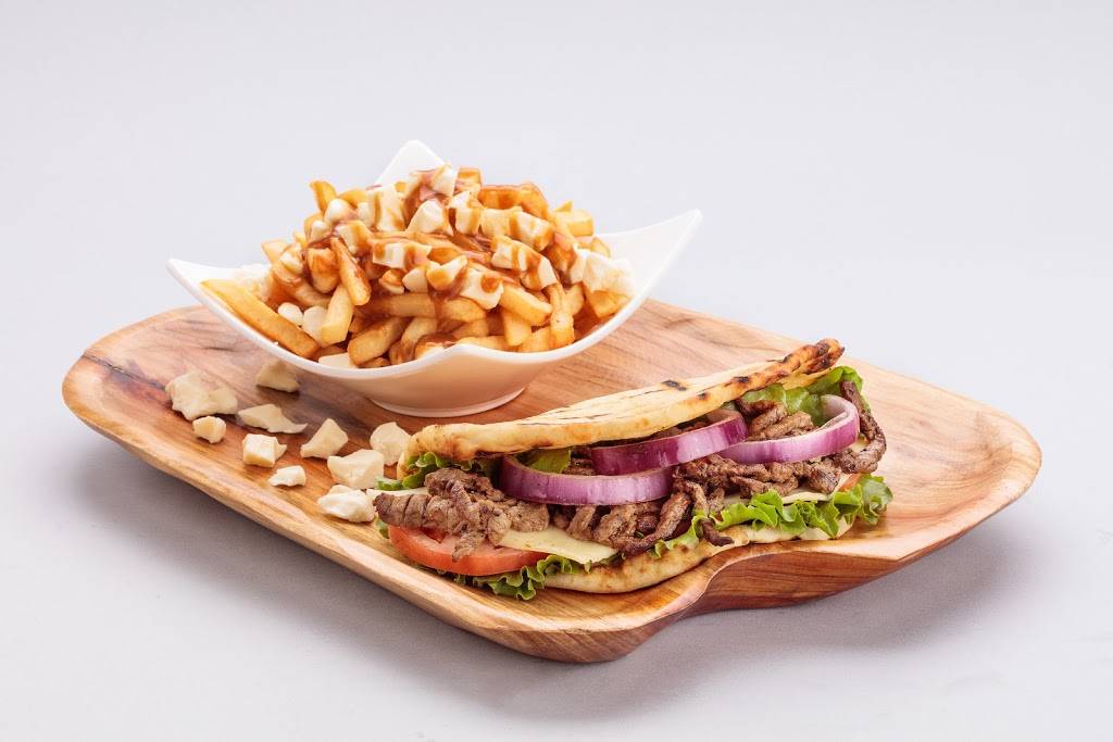 Stations Grillades California | restaurant | 3131 Boulevard de la Côte-Vertu Boulevard de la Côte-Vertu, Saint-Laurent, QC H4R 1Y6, Canada | 5149452615 OR +1 514-945-2615