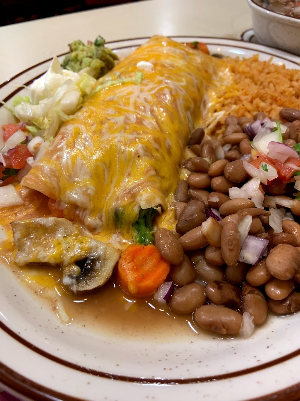 Agave Family Mexican Restraunt | restaurant | 800 N Main St, Gunnison, CO 81230, USA | 9706413679 OR +1 970-641-3679