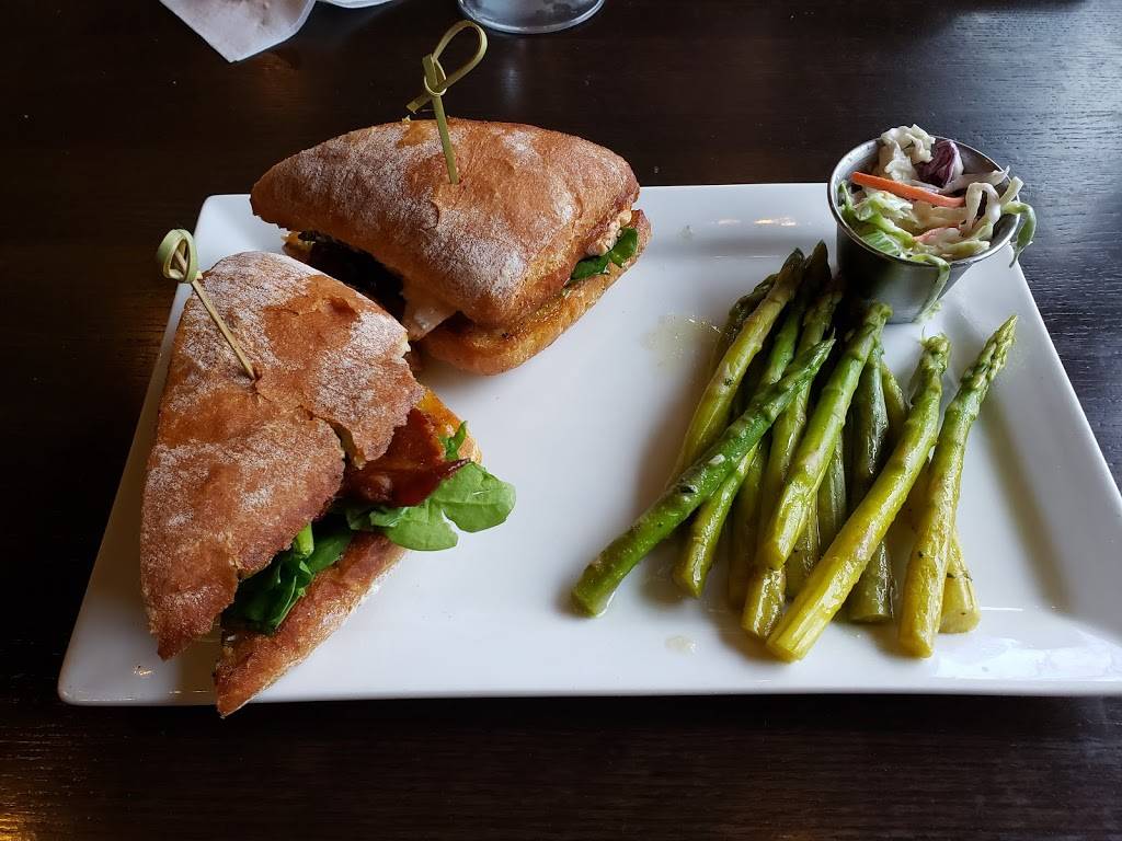 One North Kitchen & Bar | restaurant | 2115 Bondsteel Dr, Jackson, MI 49202, USA | 5175395060 OR +1 517-539-5060