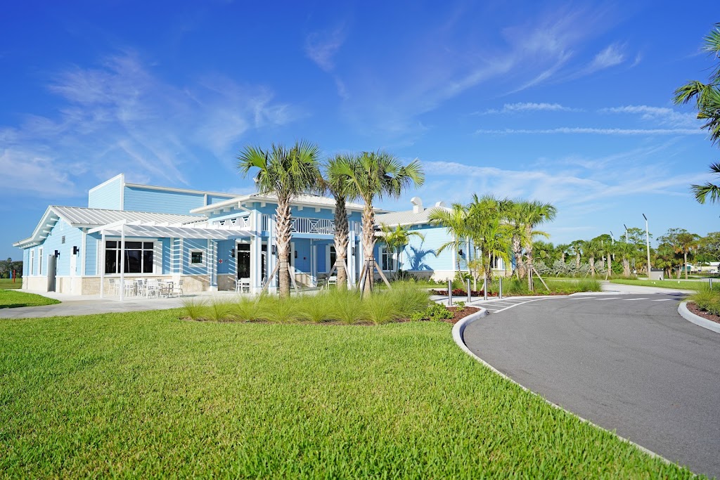 Sailfish Sands Restaurant and Bar | restaurant | 1998 SE St Lucie Blvd, Stuart, FL 34996, USA | 7724643337 OR +1 772-464-3337