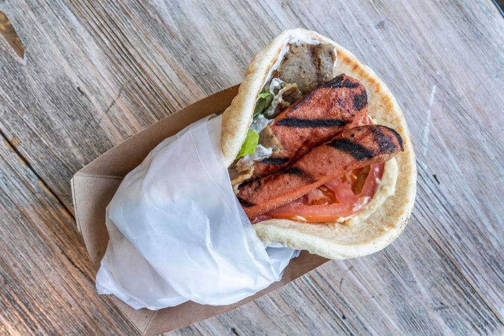 Stuggys | meal takeaway | 809 S Broadway, Baltimore, MD 21231, USA | 4103270228 OR +1 410-327-0228