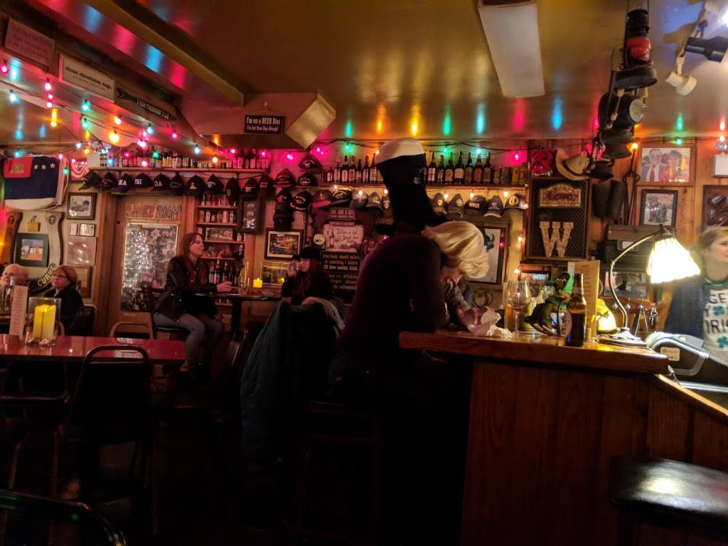 Horseshoe Curve Restaurant | restaurant | 1162 Pine Grove Rd, Bluemont, VA 20135, USA | 5405548291 OR +1 540-554-8291