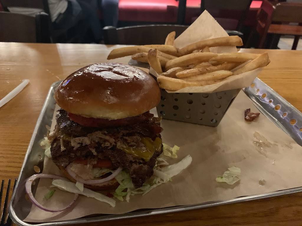 Chilis Grill & Bar | restaurant | 14534 S Military Trail, Delray Beach, FL 33484, USA | 5612706444 OR +1 561-270-6444