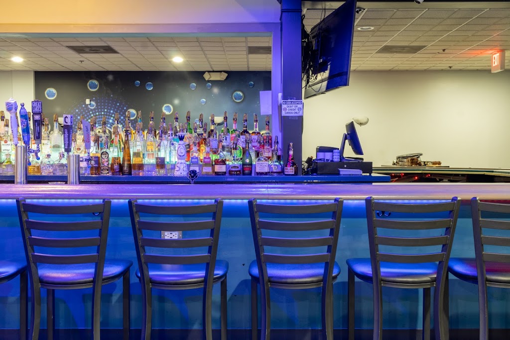 Nationalities Lounge | restaurant | 28272 Chardon Rd, Willoughby Hills, OH 44092, USA | 4405175326 OR +1 440-517-5326