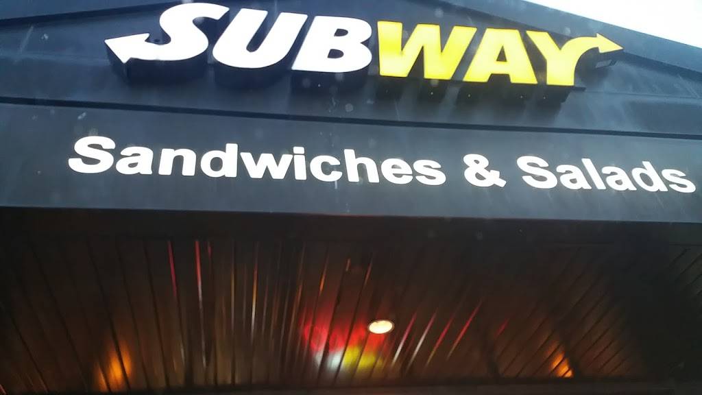Subway | restaurant | 301 Fruitland Rd Unit 3, Stoney Creek, ON L8E 5M1, Canada | 9056436450 OR +1 905-643-6450