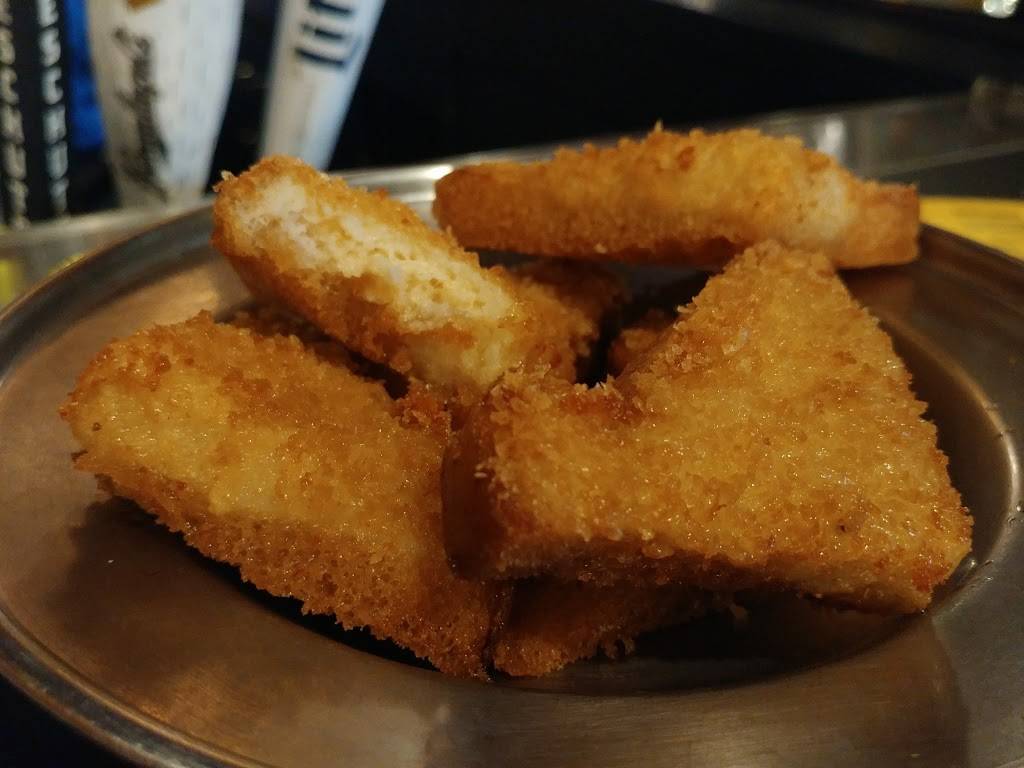 Red Dragon Restaurant | restaurant | 2116 Lyndale Ave S, Minneapolis, MN 55405, USA | 6128748877 OR +1 612-874-8877