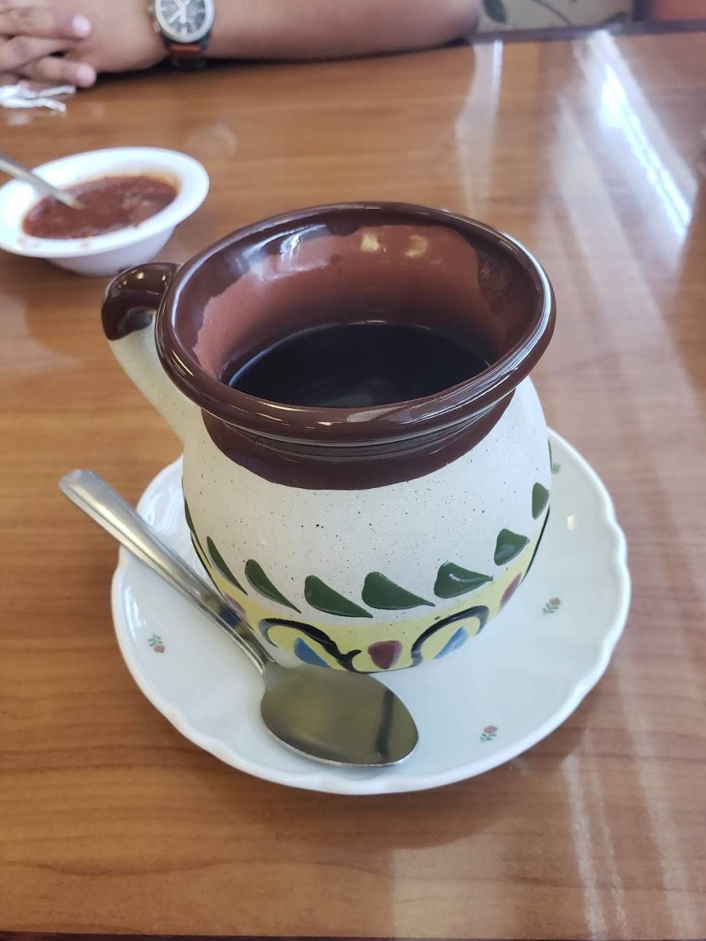 La Tarasca | restaurant | 82231 Indio Blvd, Indio, CA 92201, USA | 4422150123 OR +1 442-215-0123