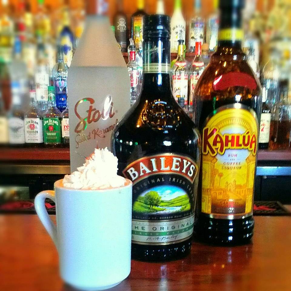 The Bar and Grill Company | restaurant | 34536 Yucaipa Blvd, Yucaipa, CA 92399, USA | 9097905644 OR +1 909-790-5644