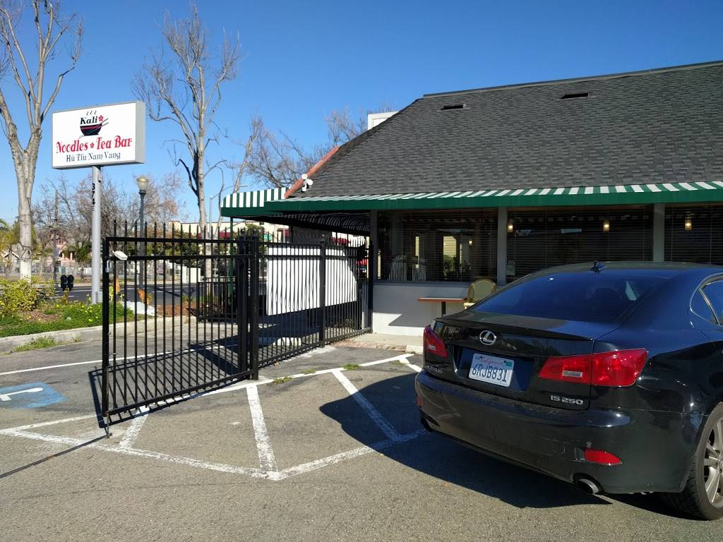 Kali Noodles & Tea Bar | restaurant | 374 E Santa Clara St, San Jose, CA 95113, USA | 4085995855 OR +1 408-599-5855