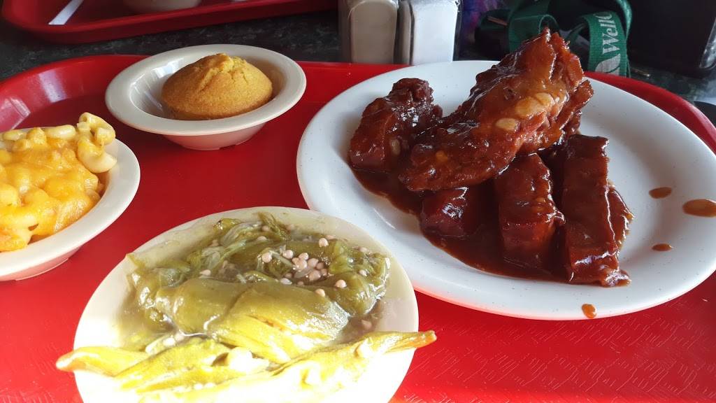 Qs Restaurant | restaurant | 1599 White Way, Atlanta, GA 30344, USA | 4047679894 OR +1 404-767-9894