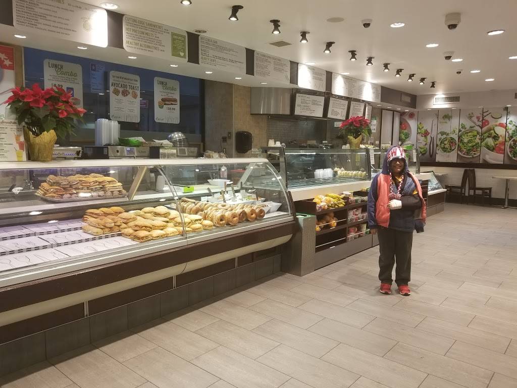 Flavors Cafe | restaurant | 27 Whitehall St, New York, NY 10004, USA | 2122696100 OR +1 212-269-6100