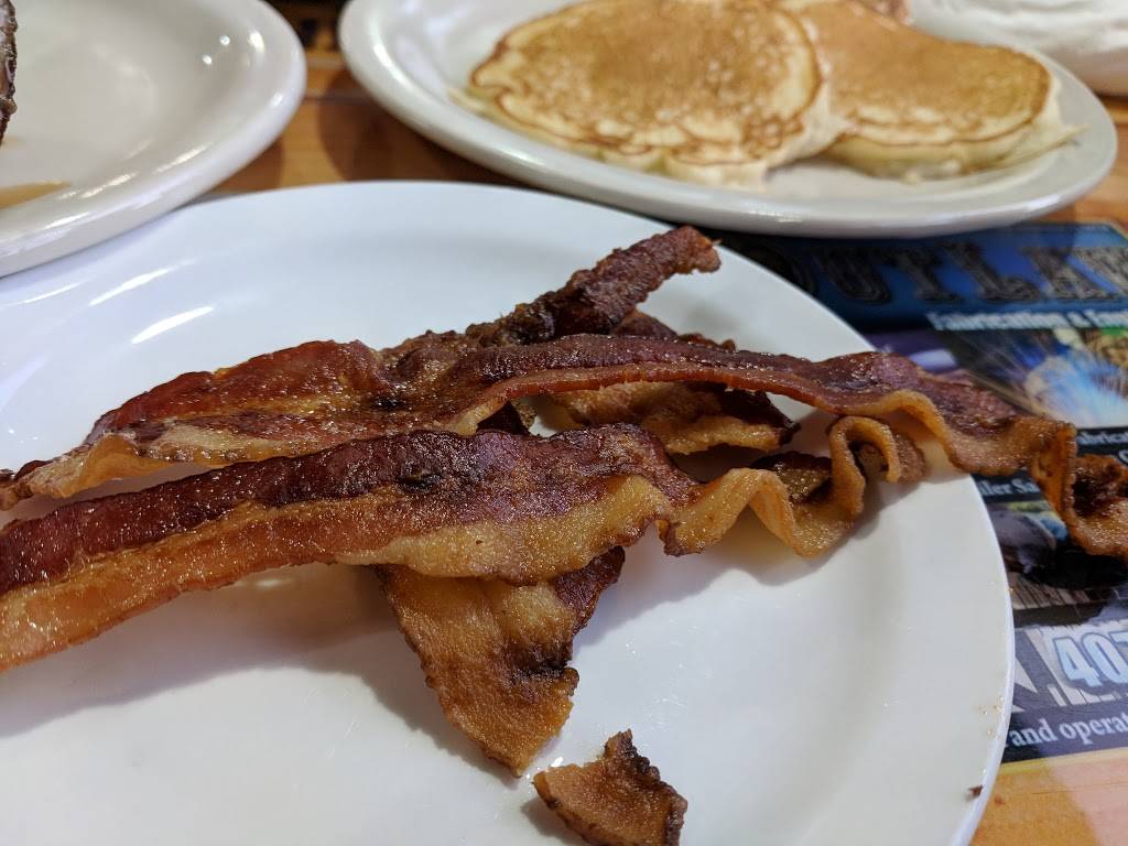 Rodeo Diner | restaurant | 2235 E Irlo Bronson Memorial Hwy, Kissimmee, FL 34744, USA | 4078468003 OR +1 407-846-8003