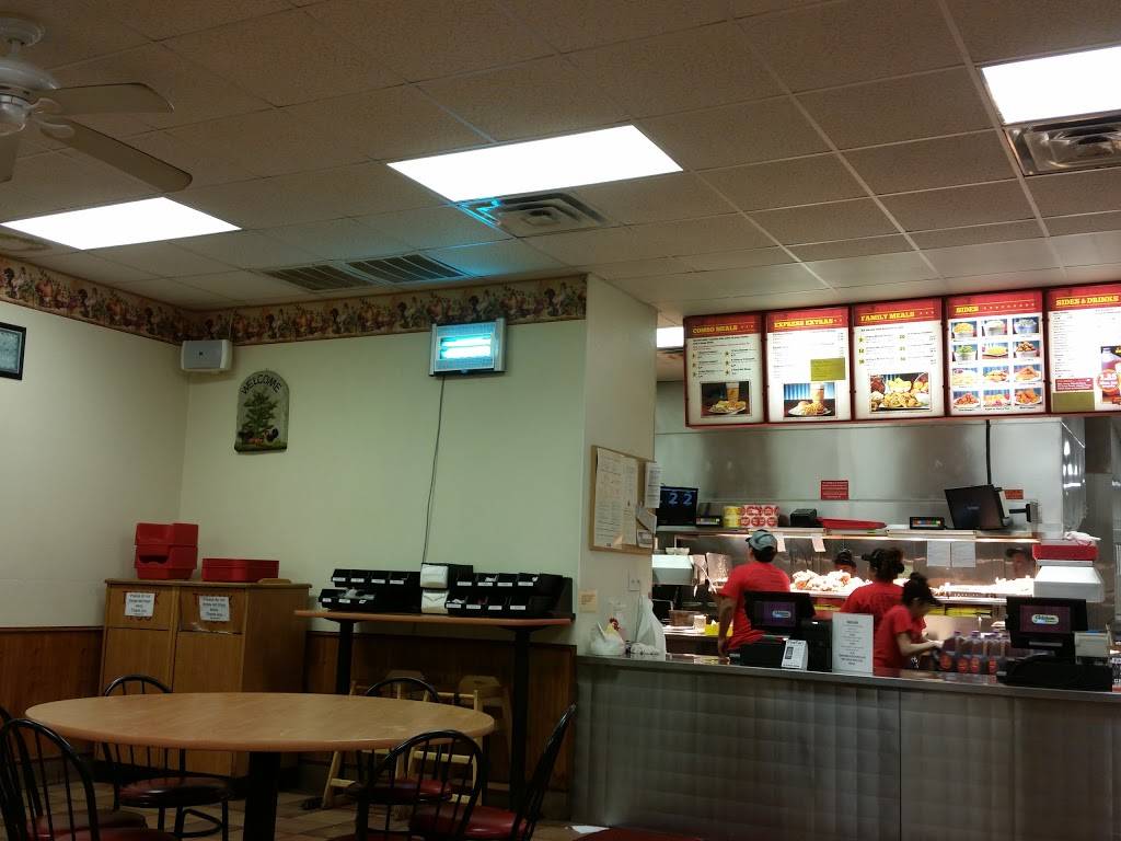 Chicken Express | restaurant | 910 N Hwy 123 Bypass, Seguin, TX 78155, USA | 8303798555 OR +1 830-379-8555