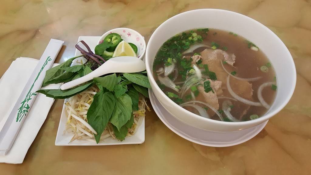 Saigons Restaurant | restaurant | 3624 Waialae Ave, Honolulu, HI 96816, USA | 8087354242 OR +1 808-735-4242