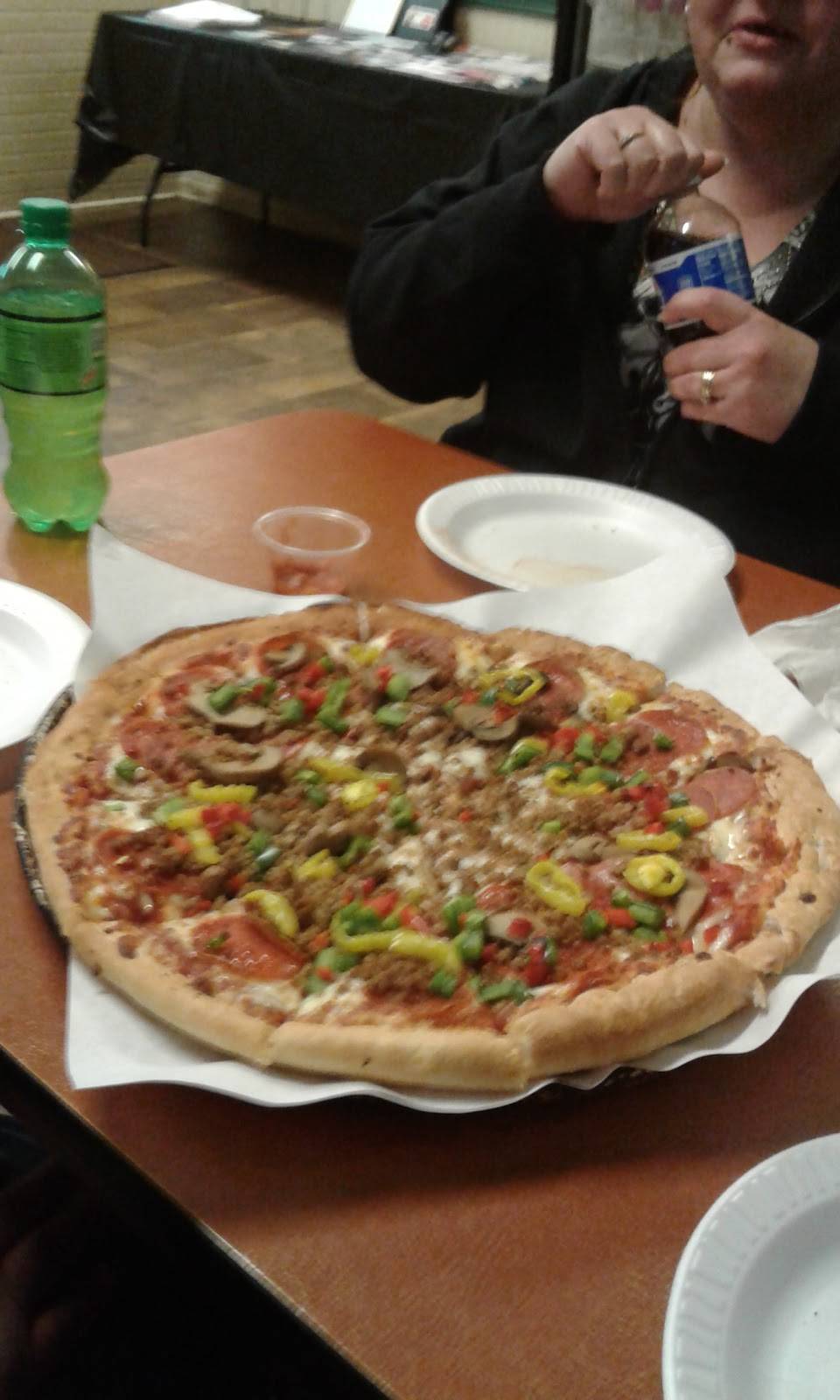 Your Pizza Shop | restaurant | 152 Front Ave SW, New Philadelphia, OH 44663, USA | 3303394888 OR +1 330-339-4888