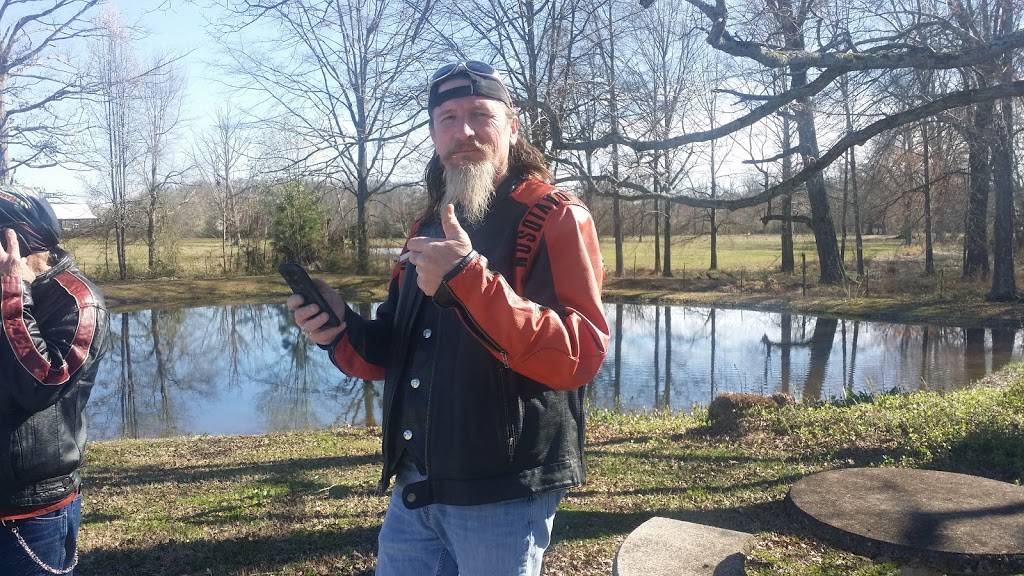 E & Ds Bar & Grill | restaurant | 263 Flintville School Rd, Elora, TN 37328, USA | 9319376329 OR +1 931-937-6329