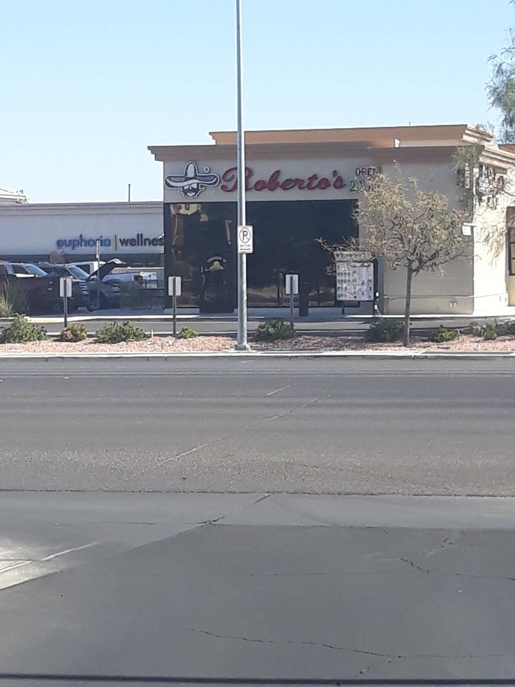 Roberto’s Taco Shop | restaurant | 7790 S Jones Blvd, Las Vegas, NV 89139, USA | 7257352813 OR +1 725-735-2813