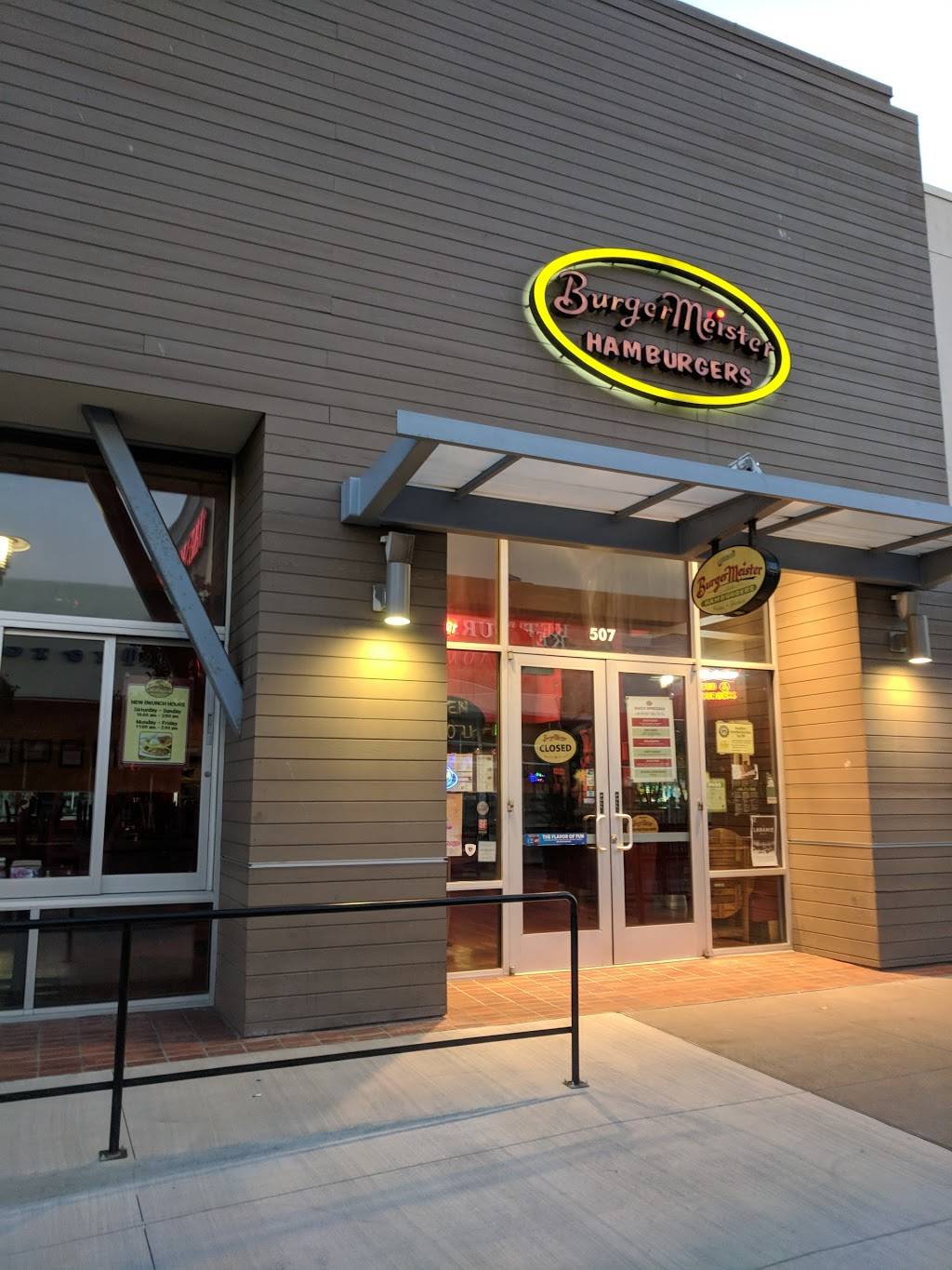 BurgerMeister | restaurant | 507 Westlake Center, Daly City, CA 94015, USA | 6507551941 OR +1 650-755-1941
