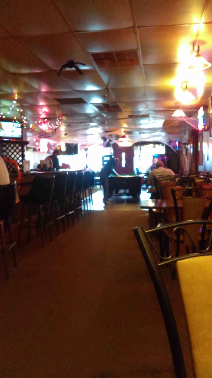 Wolfiess Time Out Tavern | restaurant | 110 E Main St, Van Buren, IN 46991, USA | 7659342627 OR +1 765-934-2627