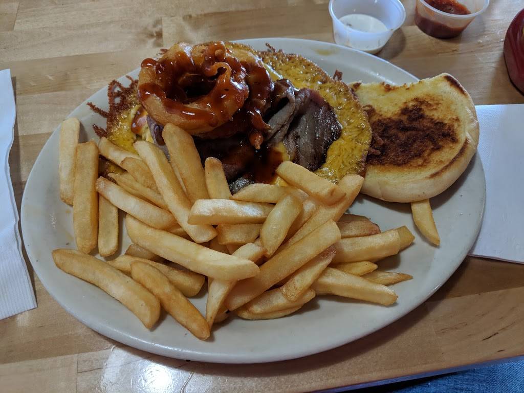 Choo Choo McGoos | restaurant | 816 E Markland Ave, Kokomo, IN 46901, USA | 7658658367 OR +1 765-865-8367