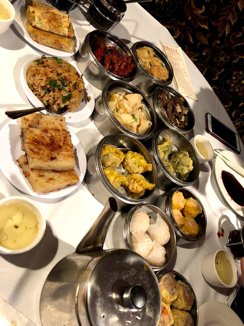 Jade Harbor Chinese Seafood Restaurant | restaurant | 6836 Bustleton Ave, Philadelphia, PA 19149, USA | 2675382431 OR +1 267-538-2431