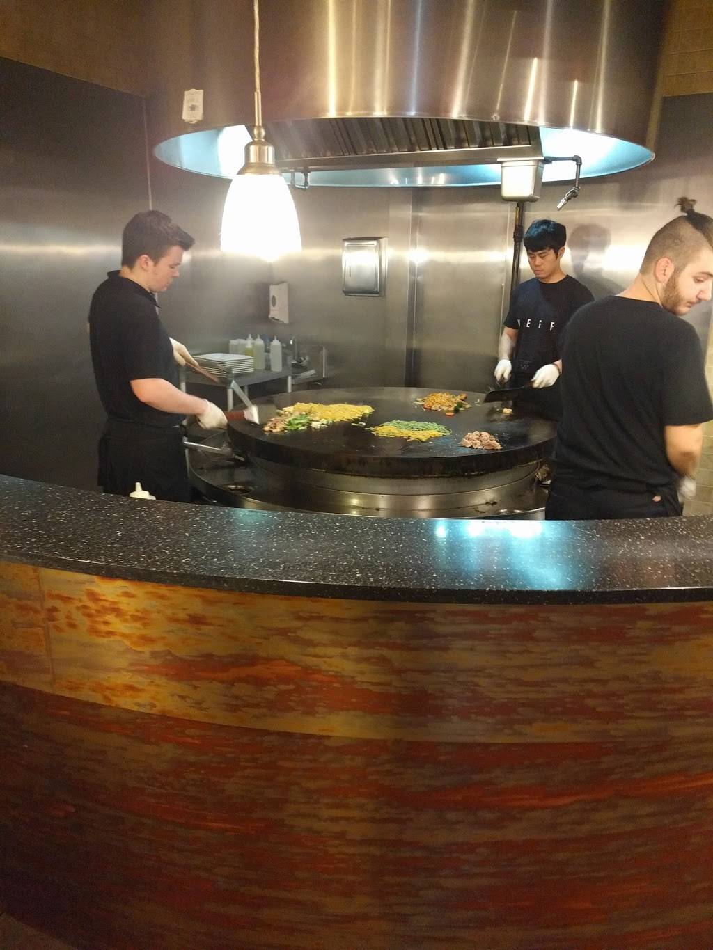 Hot Iron Mongolian Grill | restaurant | 16822 Twin Lakes Ave, Marysville, WA 98271, USA | 3606529711 OR +1 360-652-9711