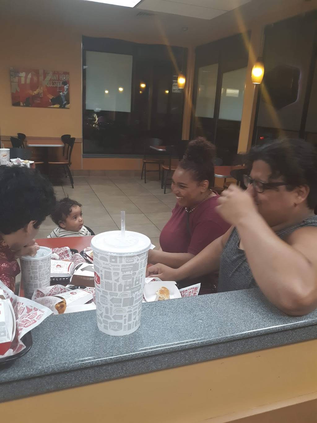 Jack in the Box | restaurant | 94-327 Kunia Rd, Waipahu, HI 96797, USA | 8086712300 OR +1 808-671-2300