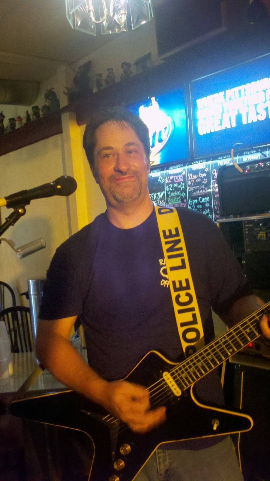 Wicked Witches Bar & Grill | restaurant | 919 Freeport Rd, Cheswick, PA 15024, USA | 7242757202 OR +1 724-275-7202