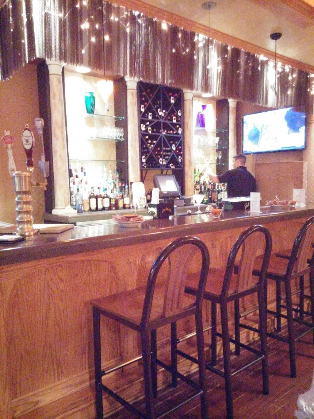 Village Eatery | restaurant | 429 Davison Rd, Lockport, NY 14094, USA | 7164330688 OR +1 716-433-0688