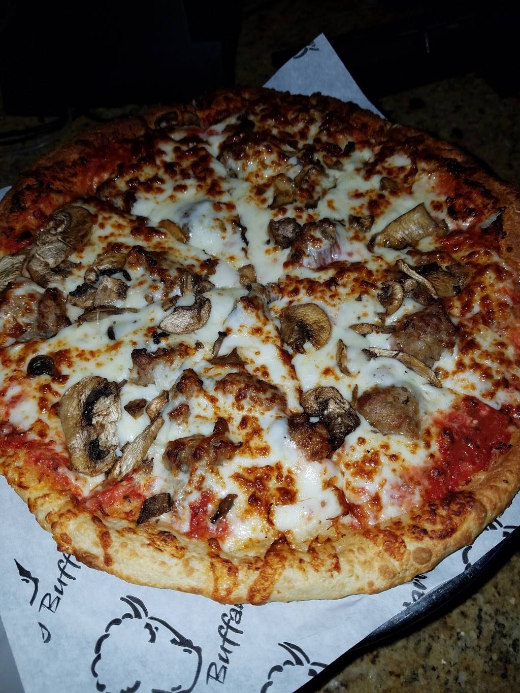 Harry Buffalo N Olmsted | restaurant | 4824 Great Northern Blvd, North Olmsted, OH 44070, USA | 4407344545 OR +1 440-734-4545