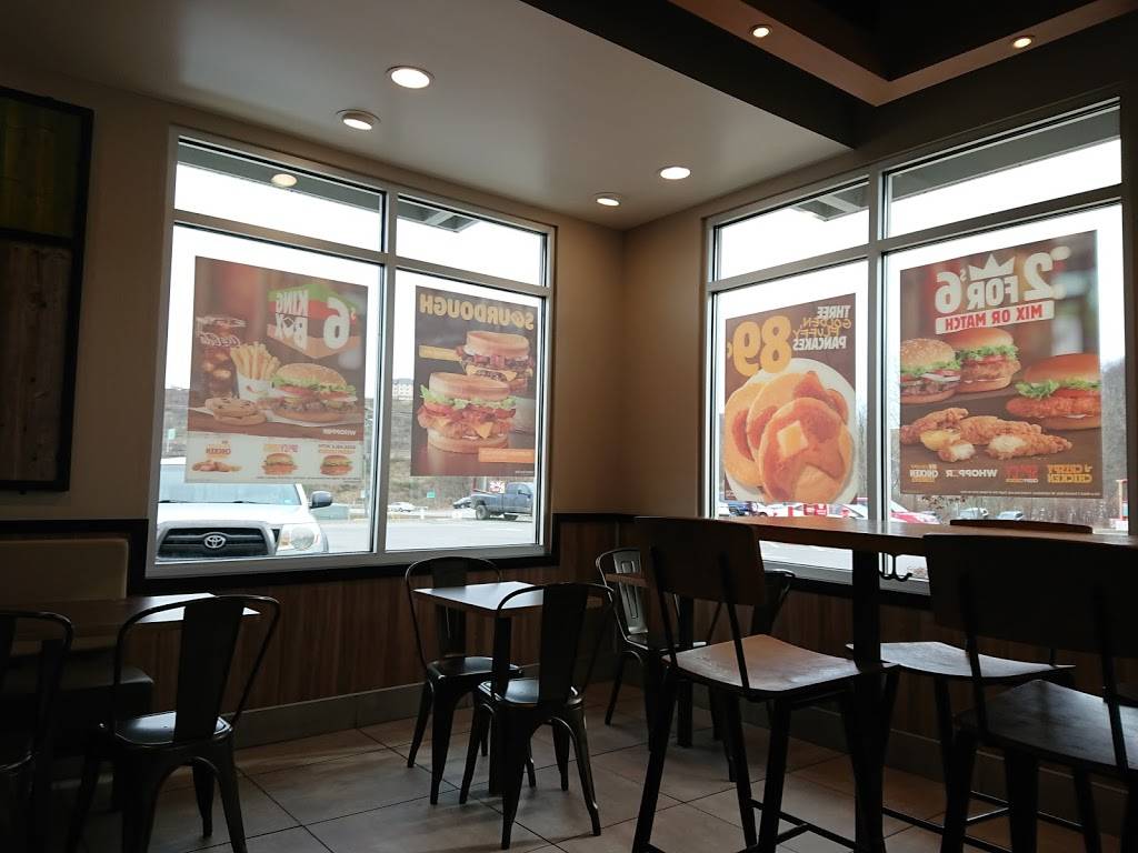 Burger King | restaurant | 326 Chaplin Road, Morgantown, WV 26501, USA | 3043812213 OR +1 304-381-2213