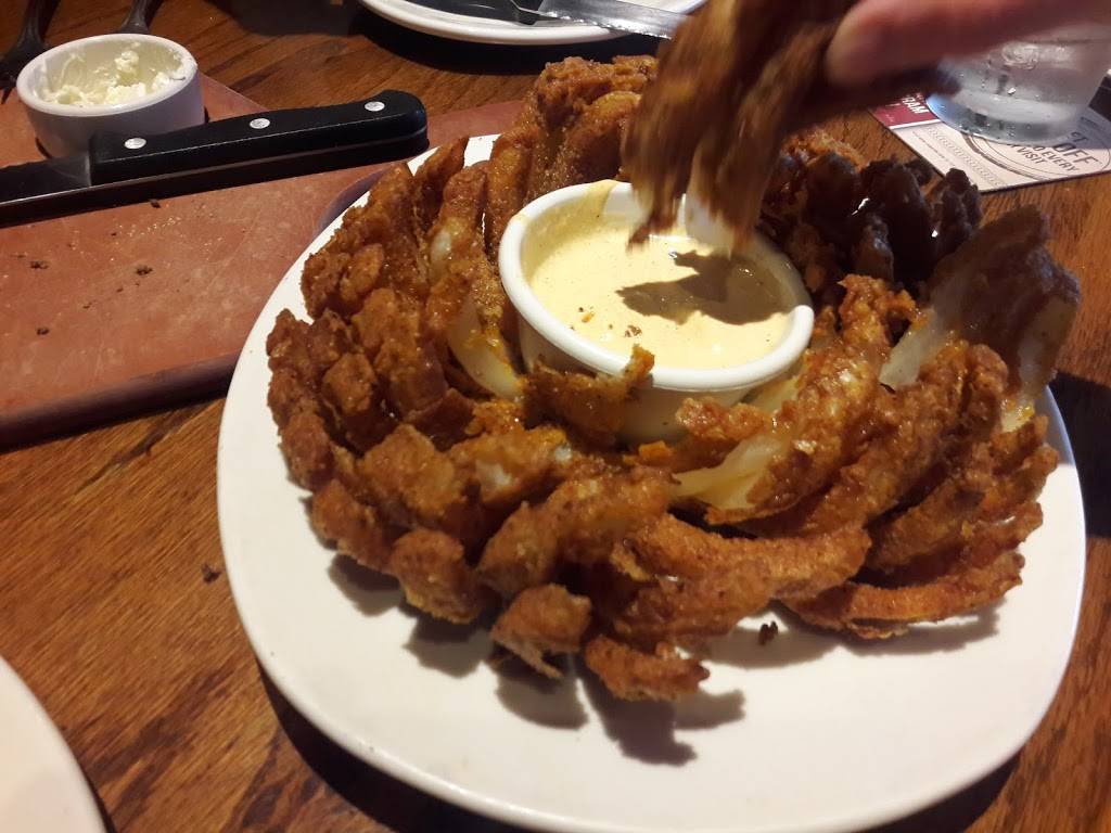 Outback Steakhouse | meal takeaway | 1321 E 78th St, Bloomington, MN 55425, USA | 9522228100 OR +1 952-222-8100