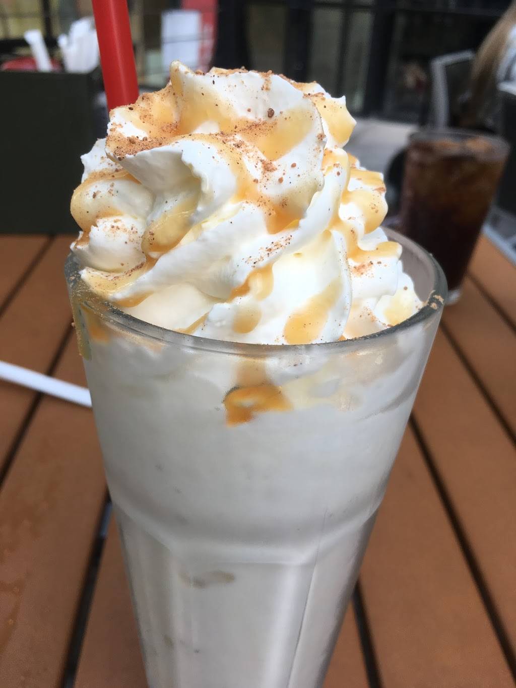 Burger Republic | restaurant | 420 11th Ave S, Nashville, TN 37203, USA | 6159151943 OR +1 615-915-1943