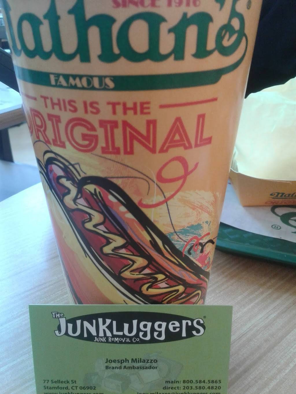 Nathans Famous | restaurant | 7 Backus Ave, Danbury, CT 06810, USA | 2037434940 OR +1 203-743-4940