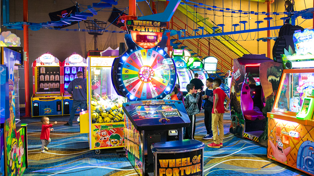 Make Believe Family Fun Center | restaurant | 8303 Day Dr, Parma, OH 44129, USA | 4403855500 OR +1 440-385-5500