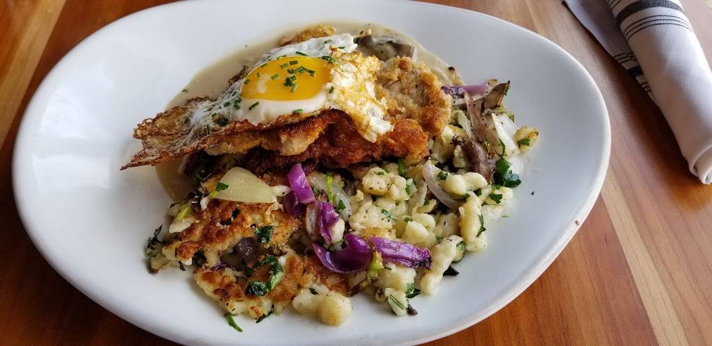 The Green Well | restaurant | 924 Cherry St SE, Grand Rapids, MI 49506, USA | 6168083566 OR +1 616-808-3566