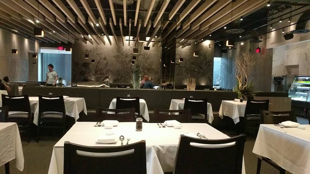 Spoon & Fork | restaurant | 130 Park Pl Blvd, Barrie, ON L4N 0L1, Canada | 7057338838 OR +1 705-733-8838