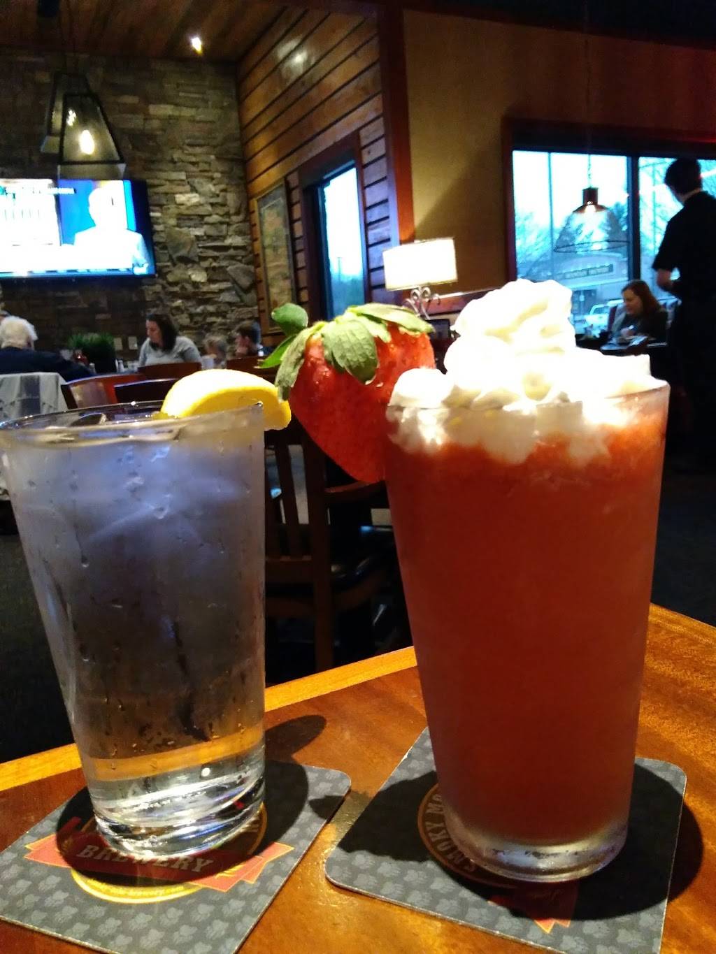 Calhouns in Maryville | restaurant | 751 Watkins Rd, Maryville, TN 37801, USA | 8659849340 OR +1 865-984-9340