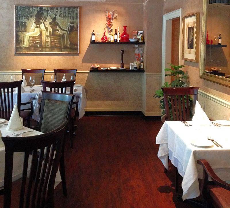 Bistro Five61 | restaurant | 561 Avenue Rd, Toronto, ON M4V 2J8, Canada | 4169232233 OR +1 416-923-2233