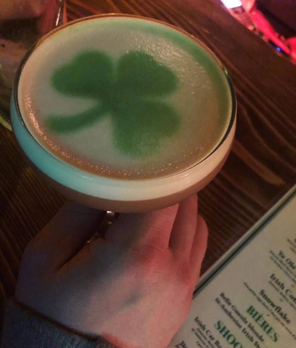 Last Call Irish Pub | restaurant | 6388 Rue St-Hubert, Montréal, QC H2S 2M2, Canada | 5142624431 OR +1 514-262-4431