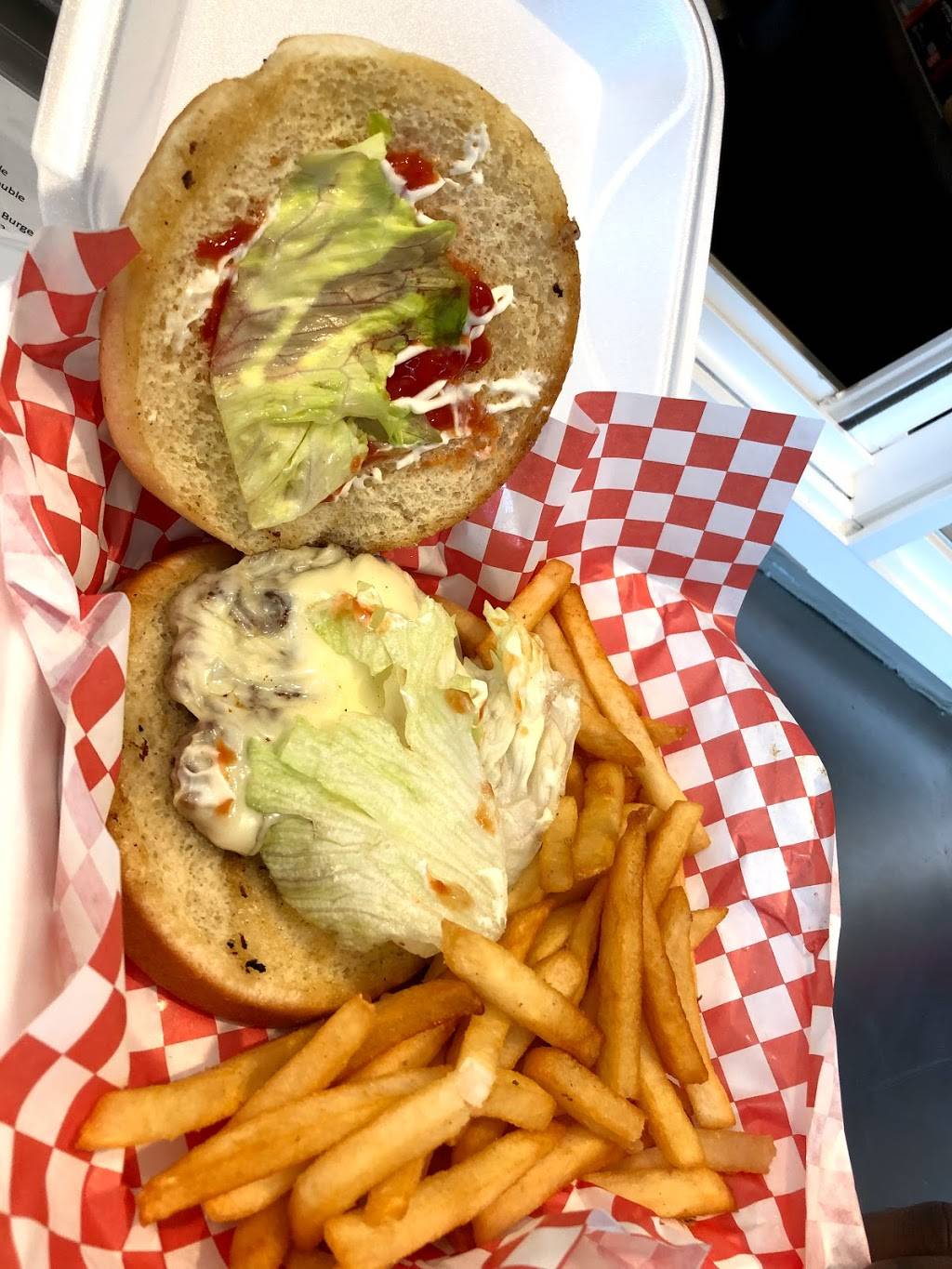 KCs Northwest Grill | restaurant | 2110 N 18th St, Kansas City, KS 66104, USA | 9132813287 OR +1 913-281-3287