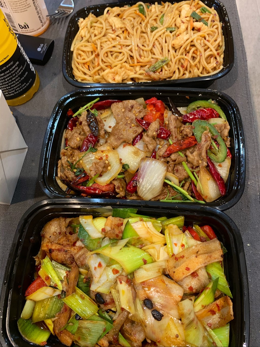 Chengdu Aroma | restaurant | 3227 N Clark St, Chicago, IL 60657, USA | 7736988822 OR +1 773-698-8822