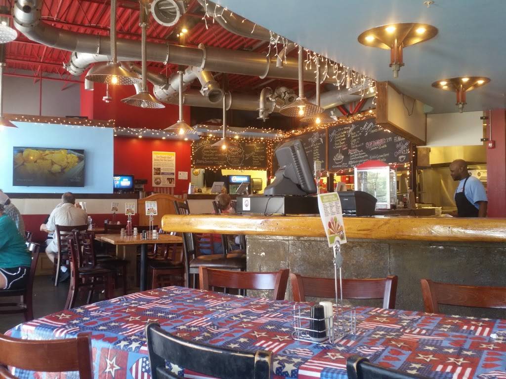 Gooeys American Grille | restaurant | 950 Gateway Commons Cir, Wake Forest, NC 27587, USA | 9197615191 OR +1 919-761-5191