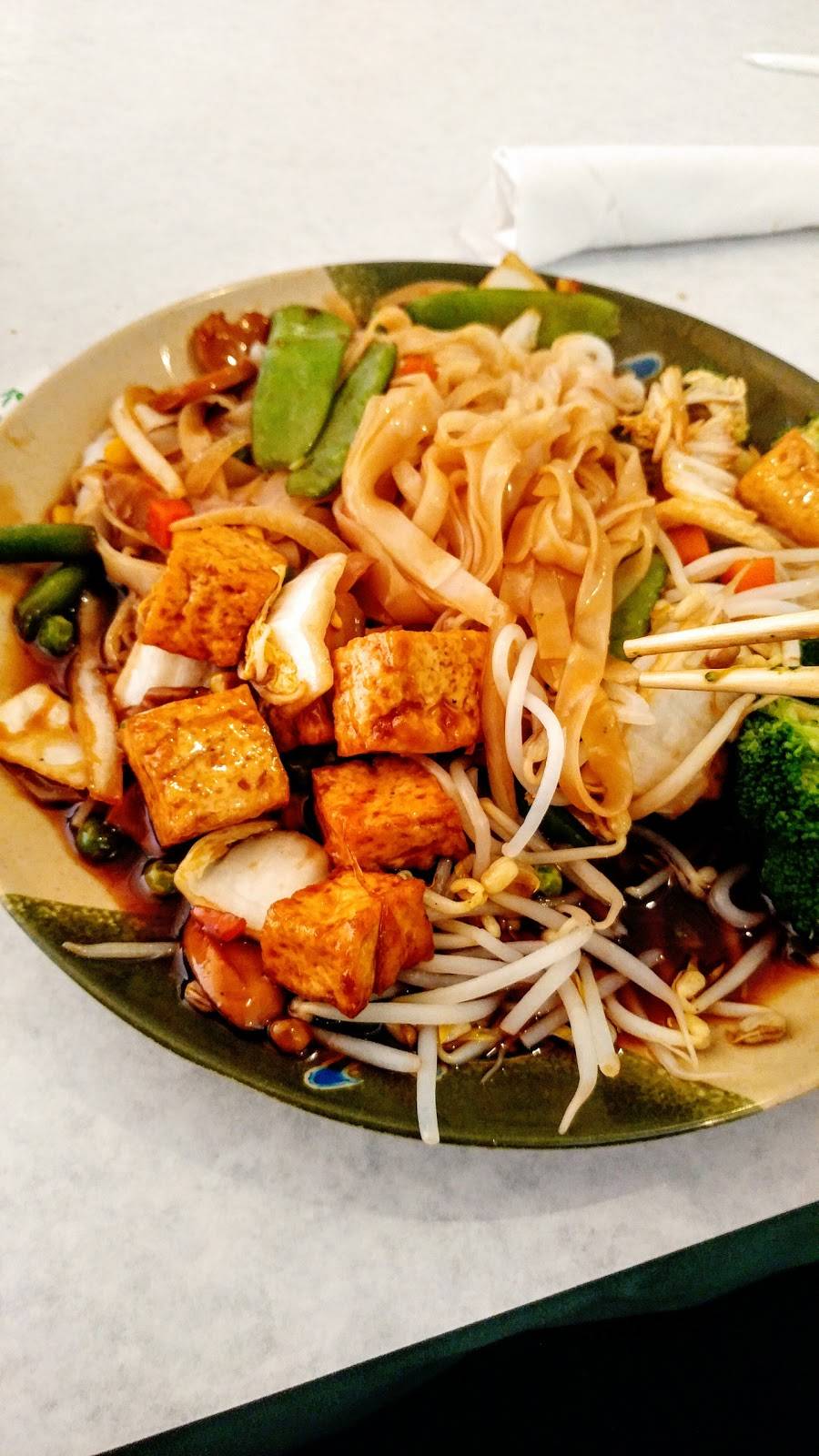 The Noodle Bowl | restaurant | 7054 Hodgson Memorial Dr, Savannah, GA 31406, USA | 9126921394 OR +1 912-692-1394