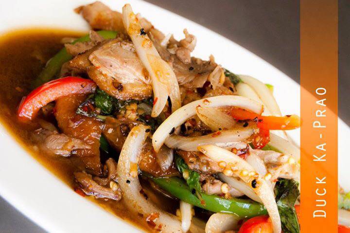 Luck Thai Cuisine | restaurant | 524 S Occidental Blvd, Los Angeles, CA 90057, USA | 2133892893 OR +1 213-389-2893
