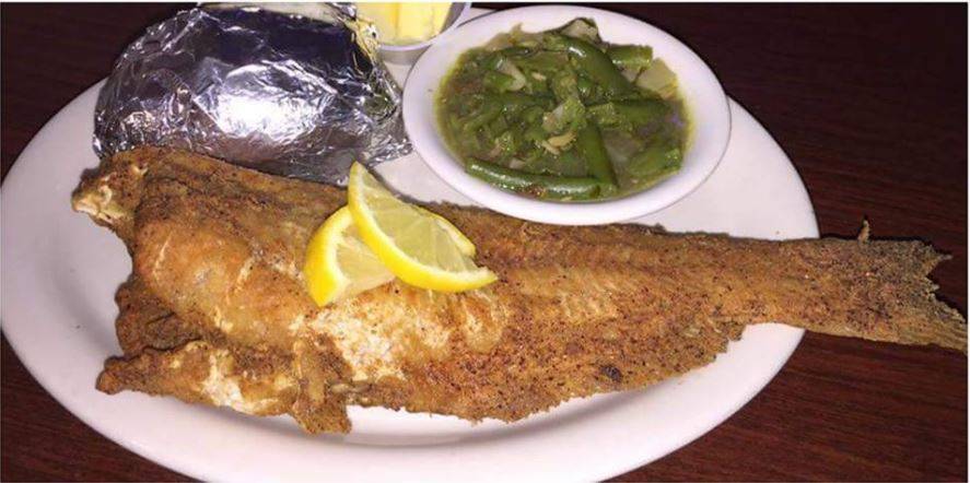 Kelly OSheas Shamrock Pub | restaurant | 609 S Main St, Burlington, IA 52601, USA | 3197529187 OR +1 319-752-9187