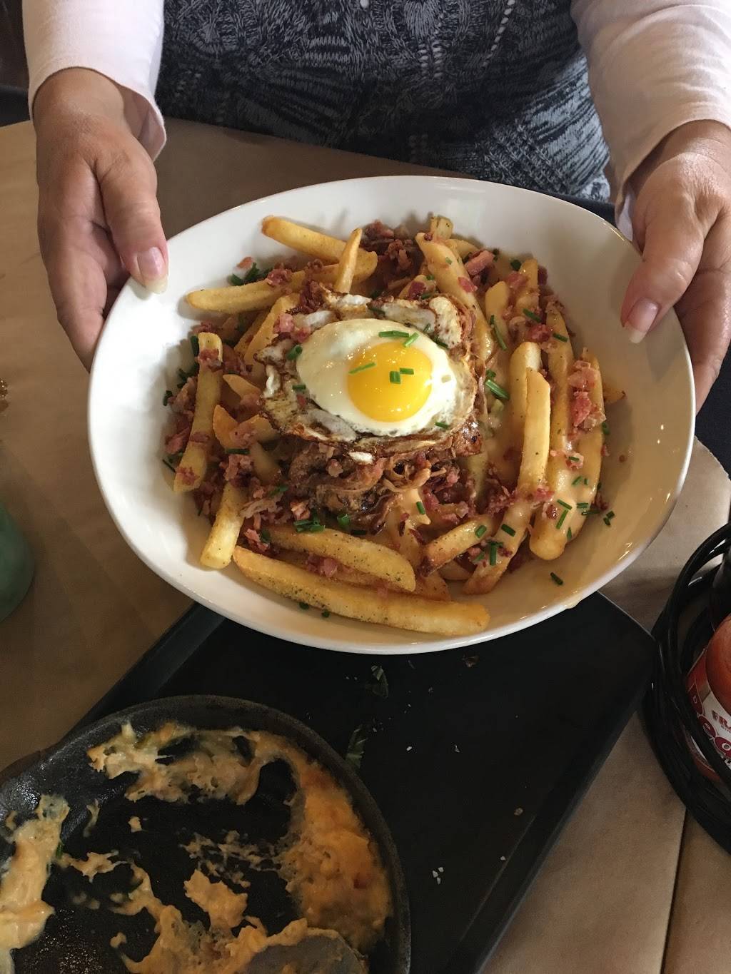 The Wall Street Pub & Grille | restaurant | 235 Miami St, Tiffin, OH 44883, USA | 4194485848 OR +1 419-448-5848